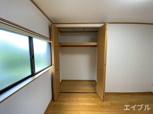 酒井戸建ての物件内観写真